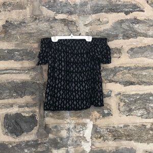 Patterned off the shoulder Blouse